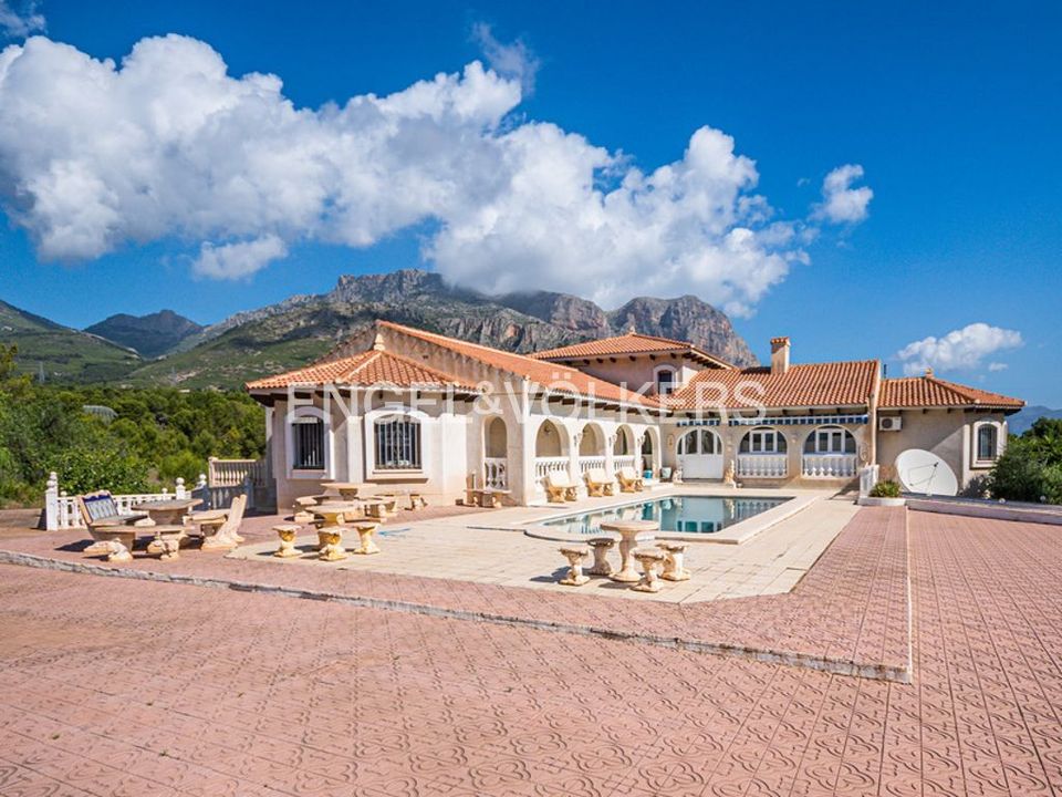 Villa i La Nucia, Alicante - foto 1